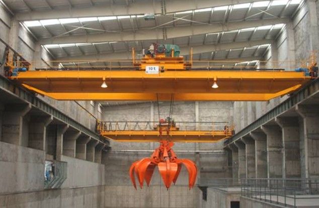 QZ型雙梁抓斗橋式起重機(jī)